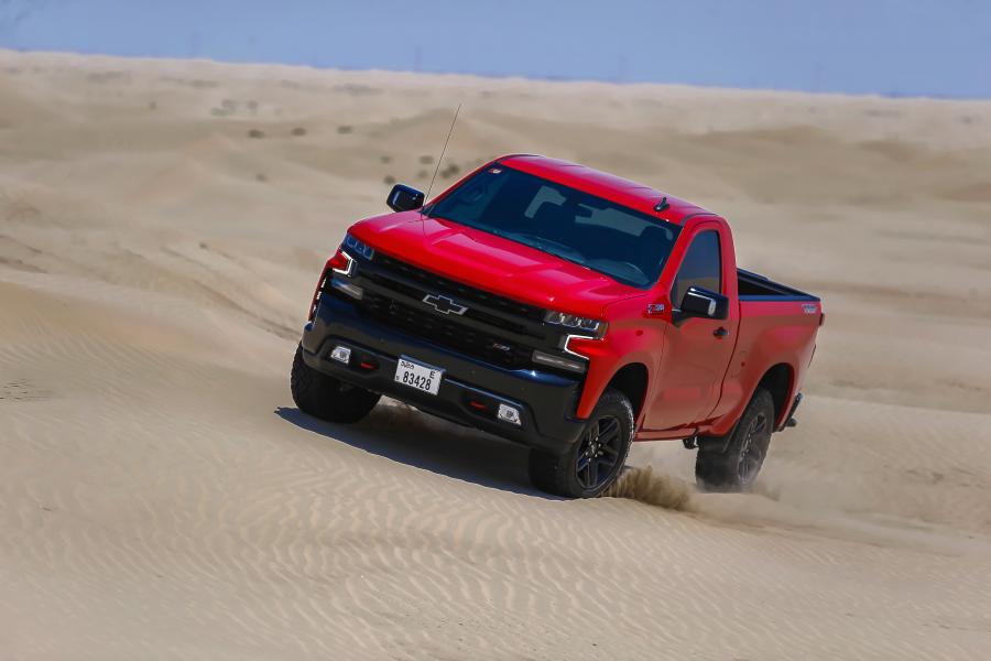  Chevrolet Silverado LT Z71 TrailBoss Regular Cab 2019 года  (UAE) (фото 25 из 45)